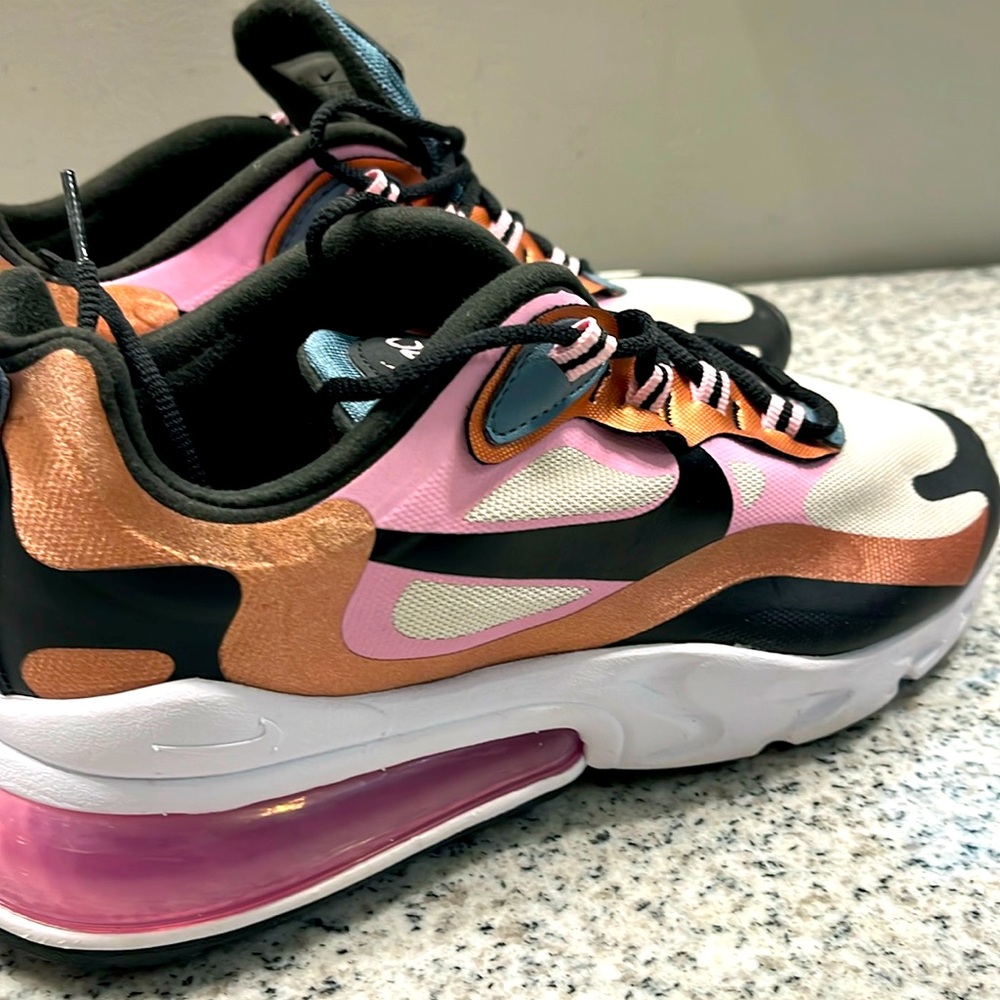 Nike Air Max 270 CT1833-100 NWO BOX